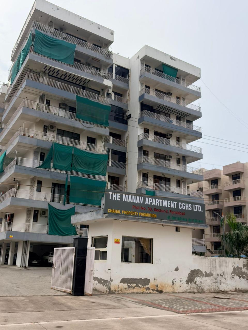 Manav Rachna Apartments